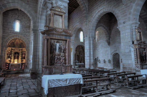 Nave del evangelio de la iglesia de Xunqueira de Espadañedo